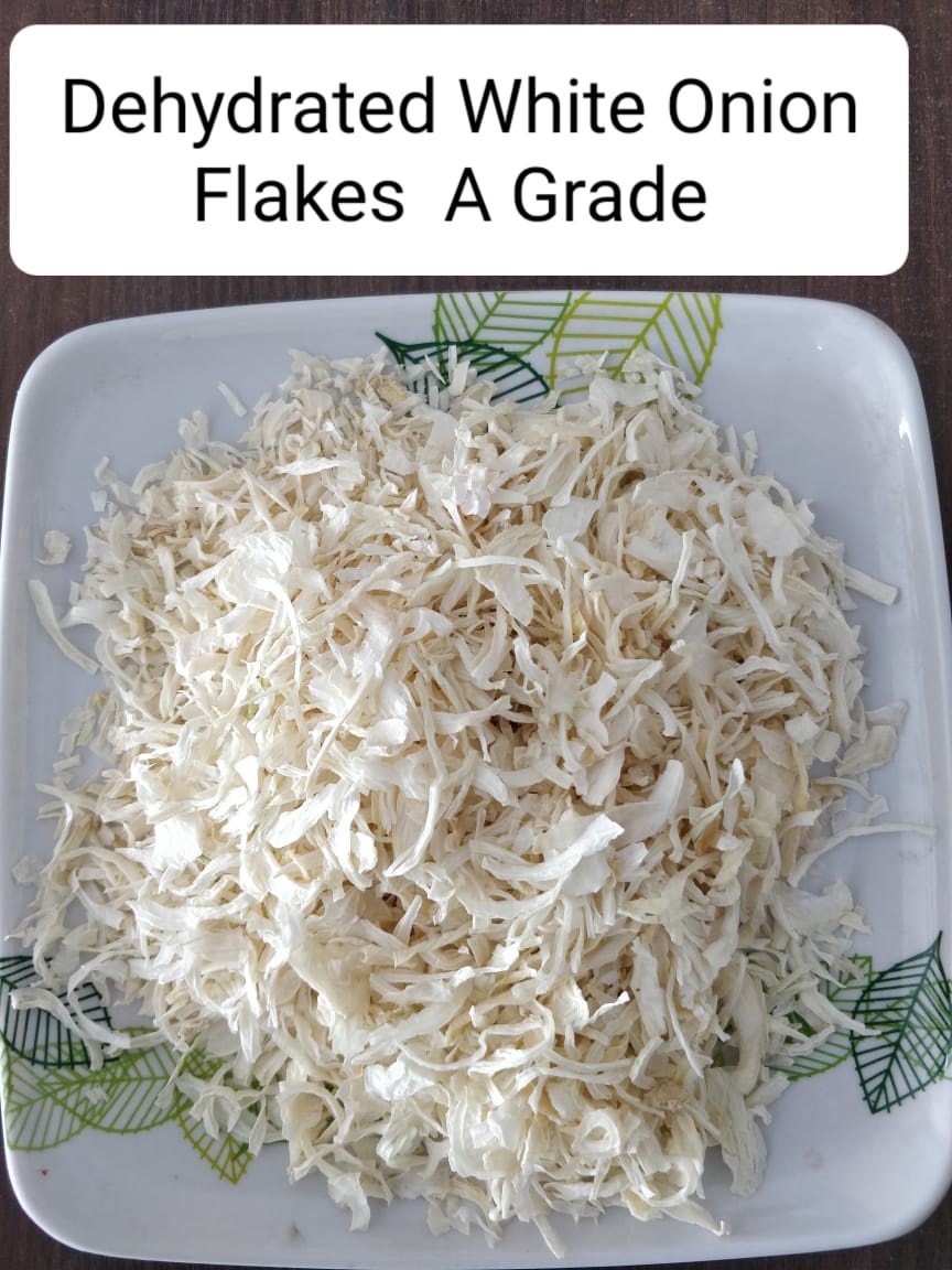 Dehydrated White Onion Kibbled Flakes Manufacturer Mahuva Gujarat India Exporter